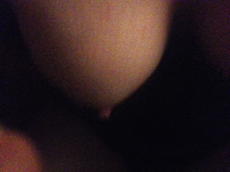 Free porn pics of SLUT HANGS HER TITS 2 of 8 pics