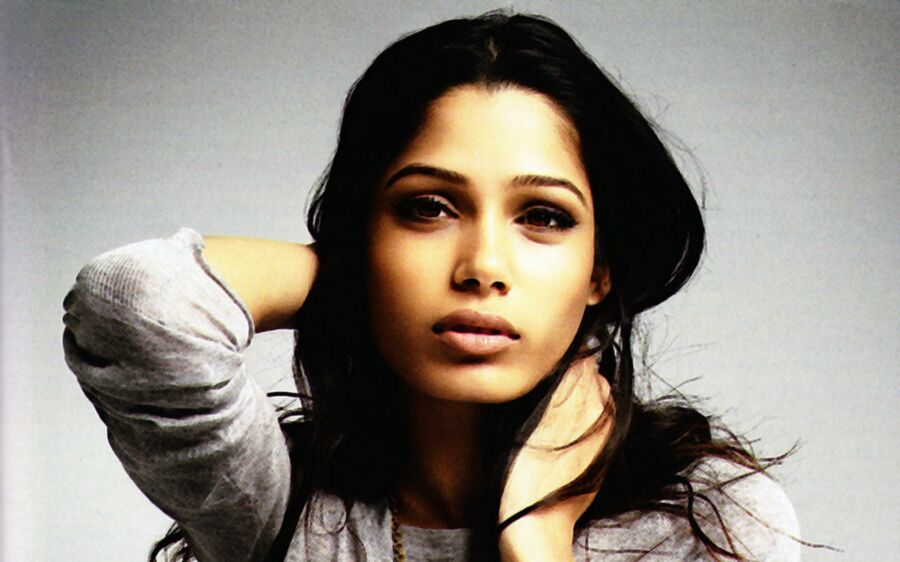 Free porn pics of Freida Pinto 19 of 23 pics