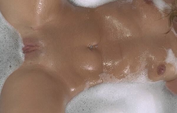 Free porn pics of assorted babes having sudsy bath time fun 16 of 52 pics