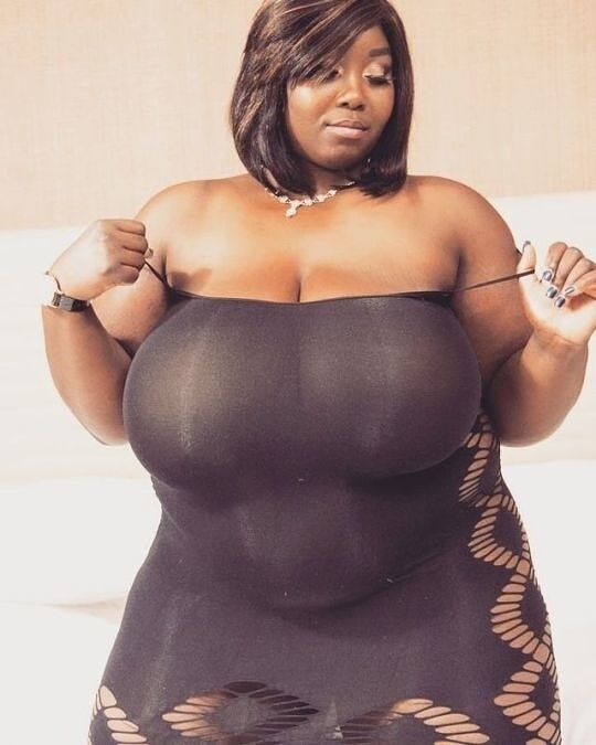 Free porn pics of Busty Ebonys 3 of 11 pics