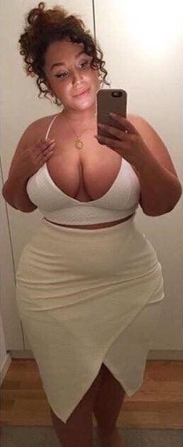 Free porn pics of Large Ladies 14 of 24 pics