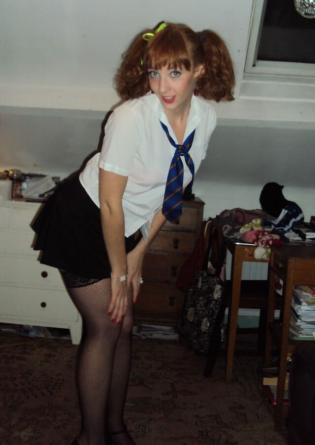 Free porn pics of Readhead Schoolgirl 6 of 10 pics