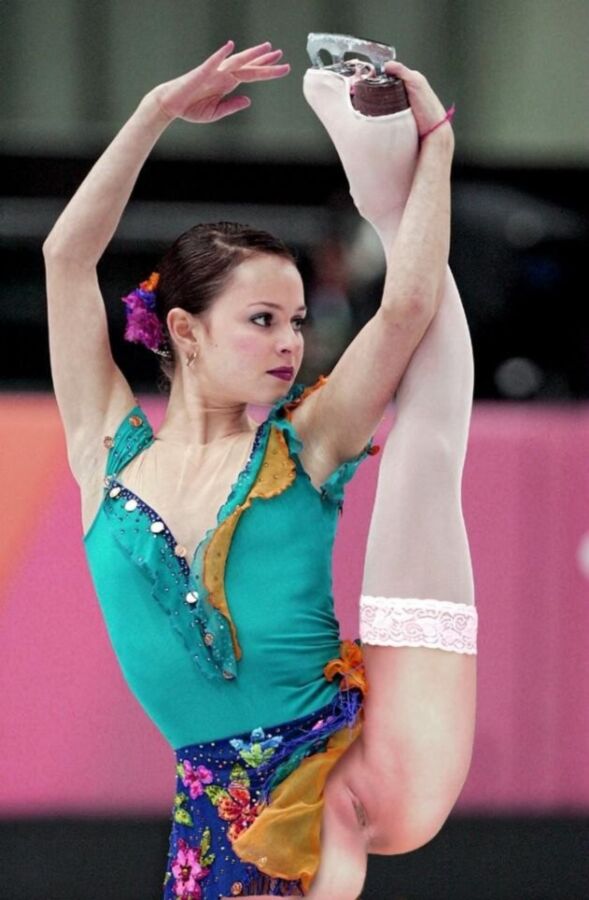 Free porn pics of Sasha Cohen.Figure skating. 11 of 29 pics