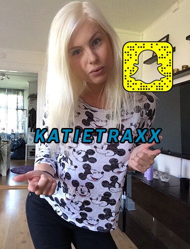 Free porn pics of Horny busty girl showing off on snapchat KatieTraxx 1 of 6 pics