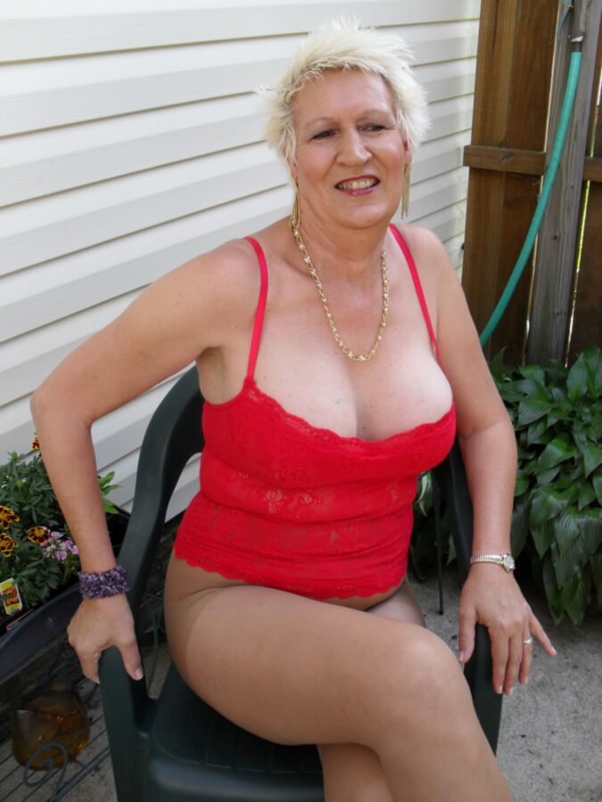 Free porn pics of Busty Granny 3 of 10 pics