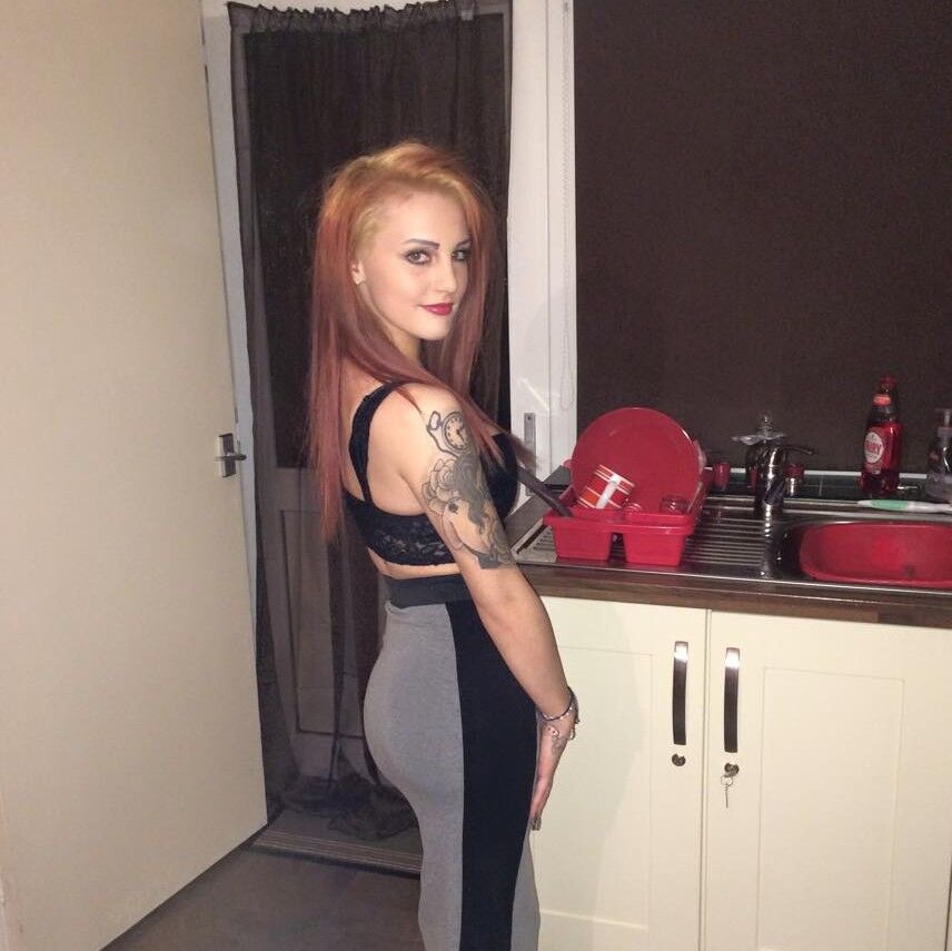 Shaved pussy photographs Amateur slutty mum