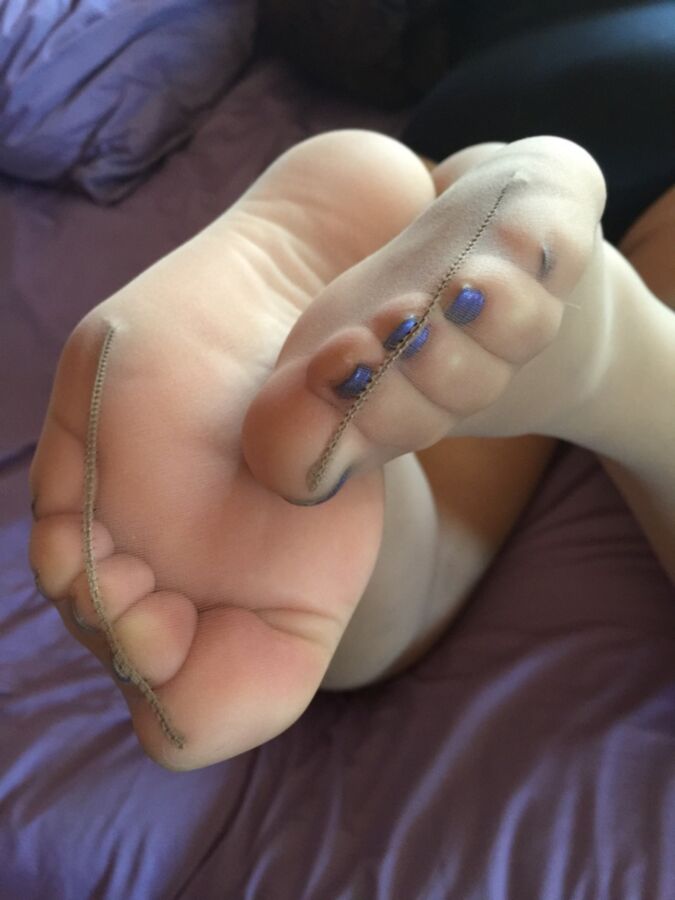 Free porn pics of foot mix 8 of 105 pics