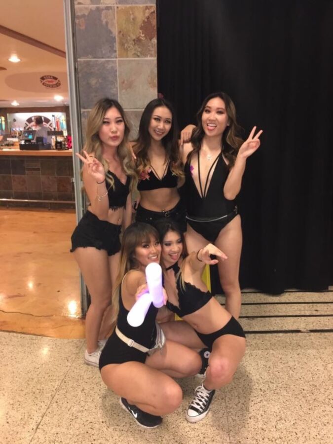 Free porn pics of Rave sluts 9 of 9 pics