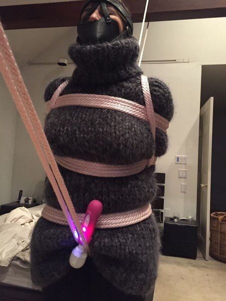 Fantasy male bondage pictures Helpless damsels bondage pics