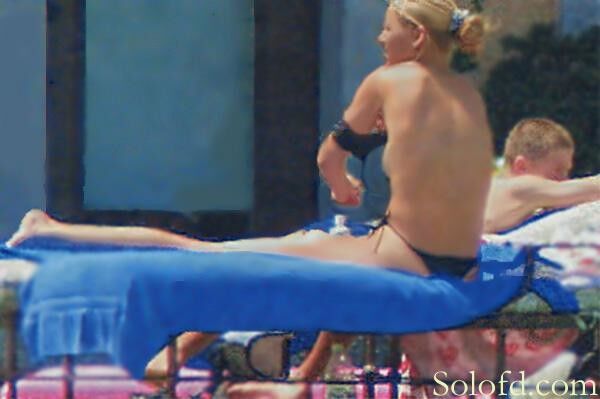 Free porn pics of Anna Kournikova 17 of 56 pics