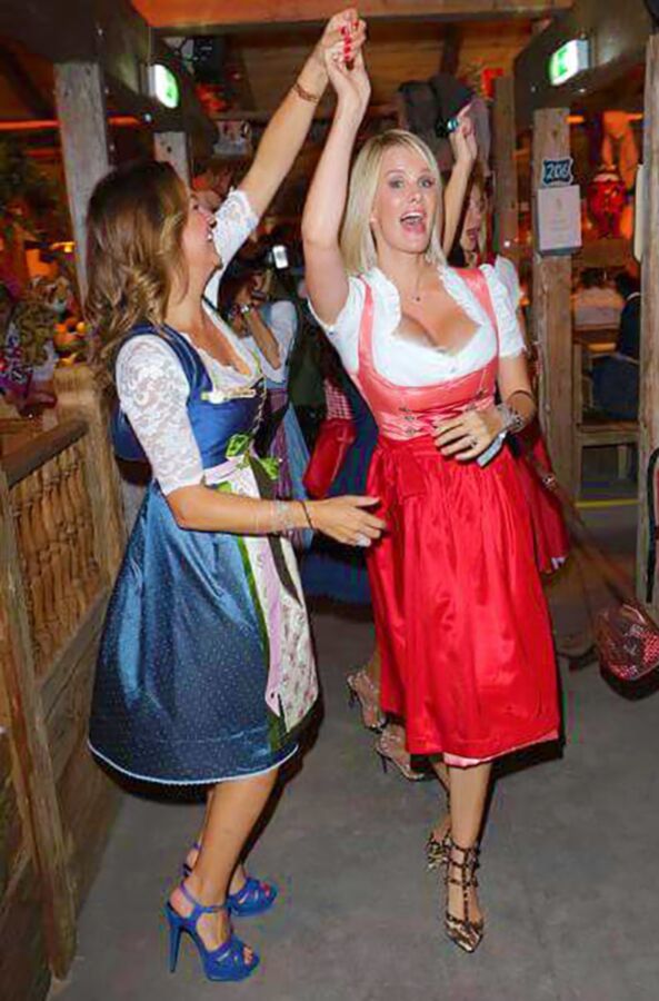 Free porn pics of Fesche Madln im Dirndl zum Fünfundreisigst`n 9 of 100 pics