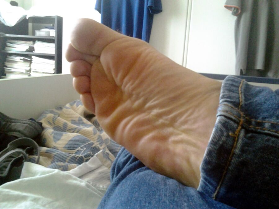 Free porn pics of Male amater soles 13 of 46 pics