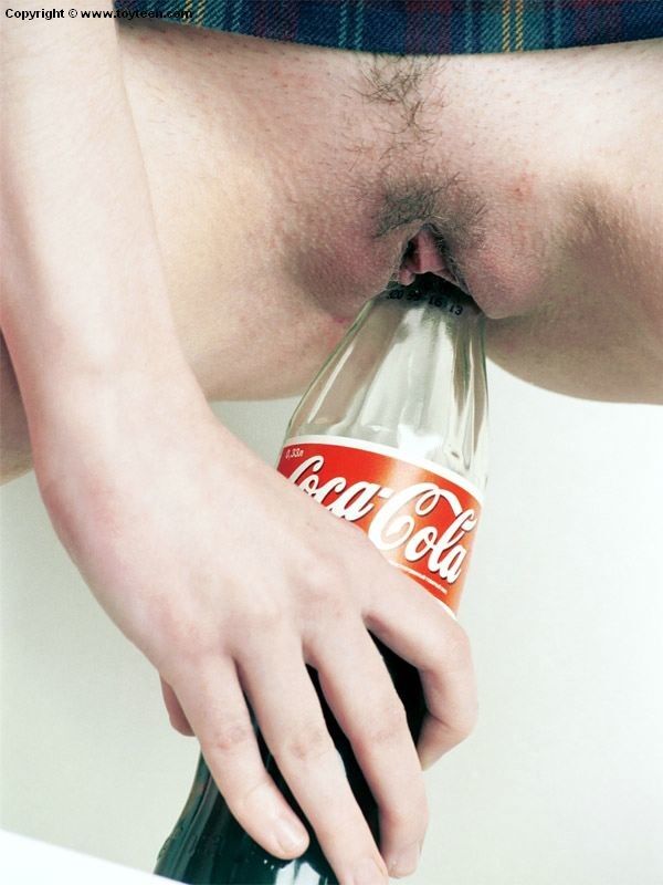 Free porn pics of Teen Cindy fucking a coke bottle 16 of 48 pics