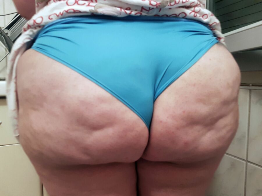Free porn pics of Prime Meat - BBW Butt Cheeks Only 23 of 42 pics
