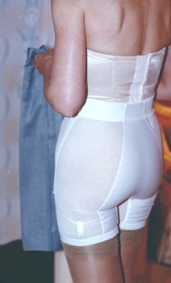 Free porn pics of Girdles, old photos 7 of 10 pics