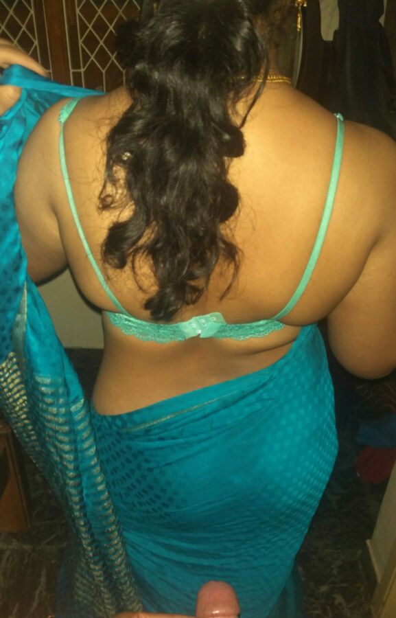 Free porn pics of Indian Wife Kameshwari 7 of 23 pics
