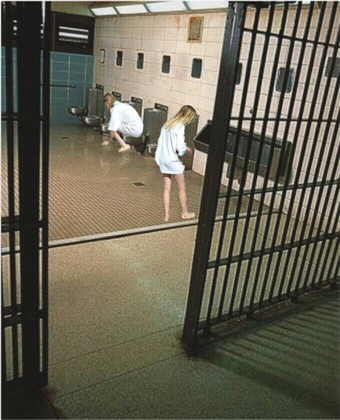 Free porn pics of No privacy in the prison for women - Keine Privatsphaere im Frau 1 of 2 pics