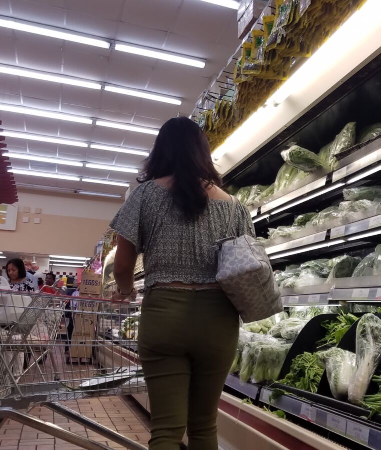 Free porn pics of Asian Milfs Shopping 22 of 49 pics