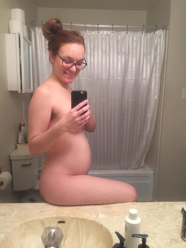 Free porn pics of Pregnant nudes 20 of 32 pics