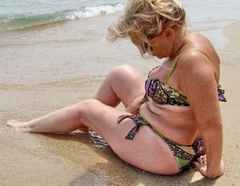 Free porn pics of BBWs - Summer at the Beach 19 of 39 pics