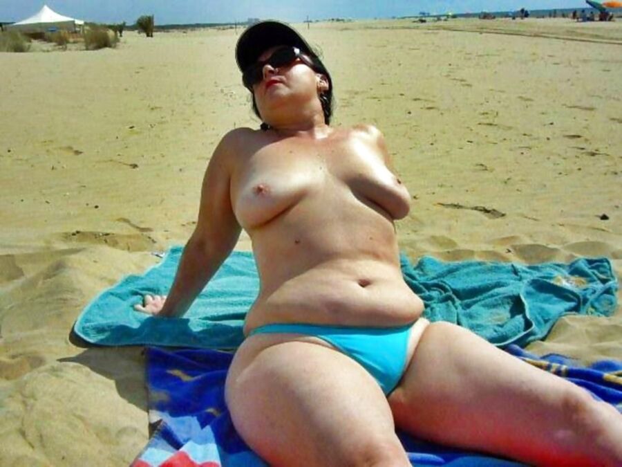 Free porn pics of BBWs - Summer at the Beach 12 of 39 pics