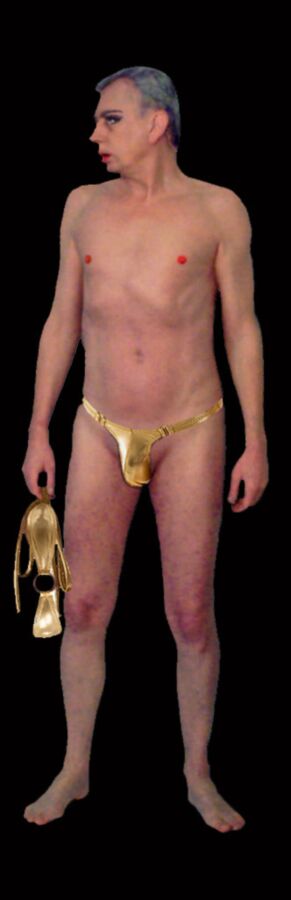 Free porn pics of I in golden costume 6 of 7 pics