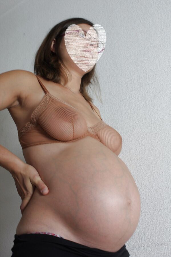 Free porn pics of Pregnant neighborn ( Stolen pics at home ) 3 of 11 pics