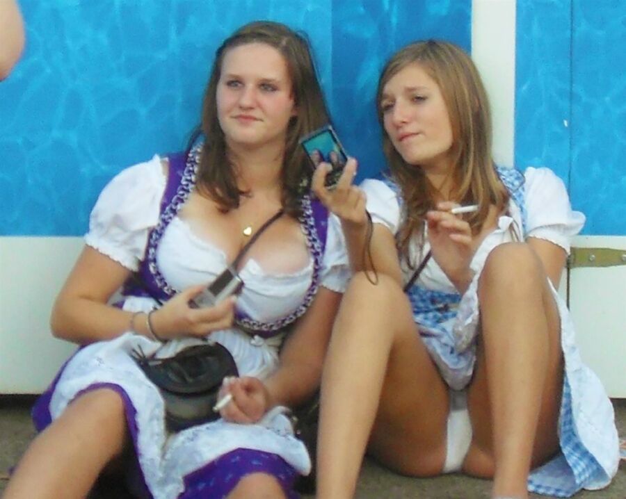 Free porn pics of Fesche Madln im Dirndl zum Vierzigsigst`n 19 of 100 pics