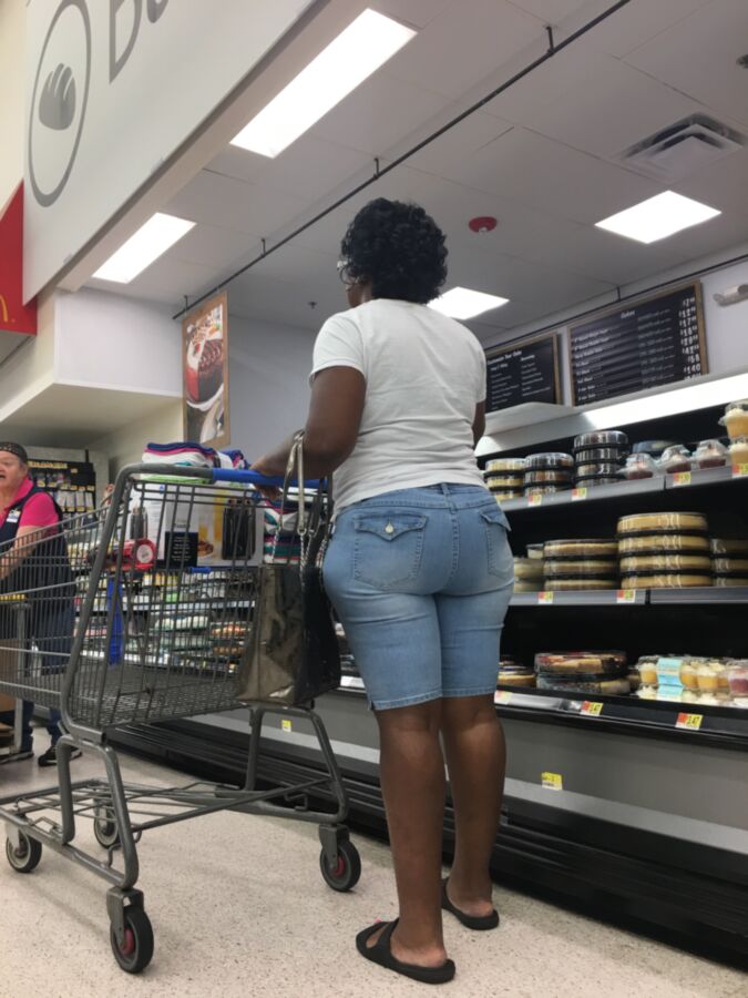 Free porn pics of Store Candids of big booty ebony GRANNY 15 of 16 pics