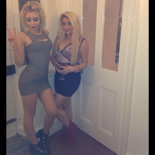 Free porn pics of stunning blonde chav 17 of 18 pics