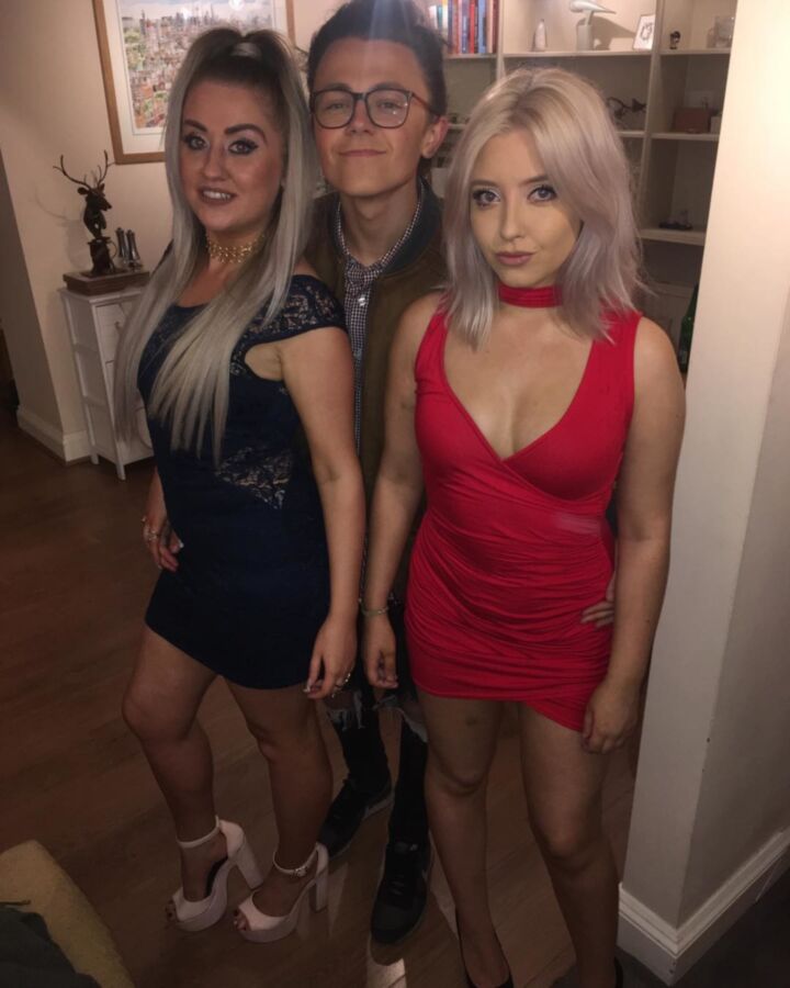 Free porn pics of stunning blonde chav 6 of 18 pics