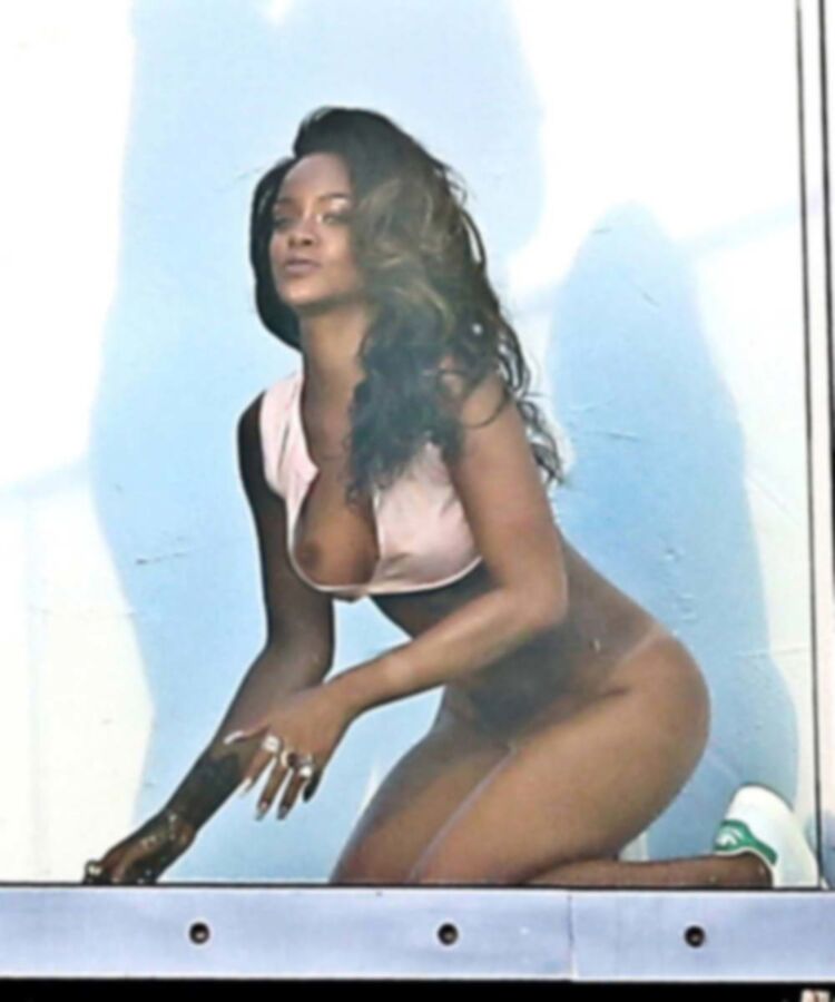 Free porn pics of Rihanna 5 of 8 pics