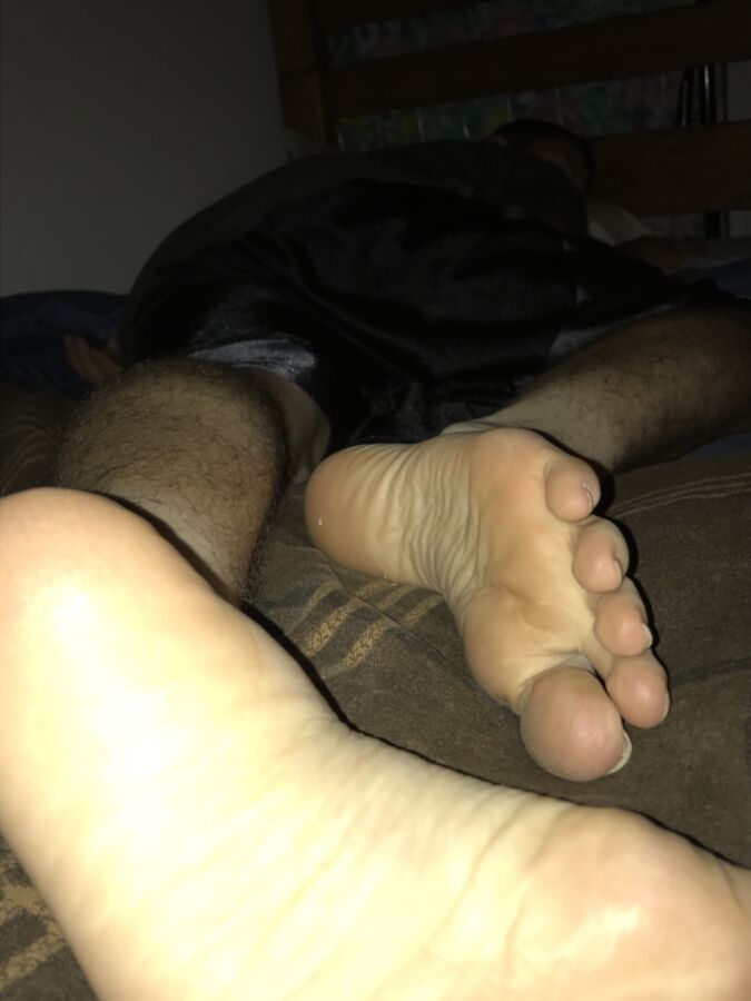 Free porn pics of Sleeping/Candid brothers feet/hands 3 of 11 pics