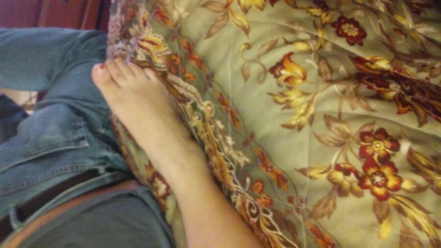 Free porn pics of My Wifes Feet For Your Fapping Needs, Leave Comments 1 of 13 pics