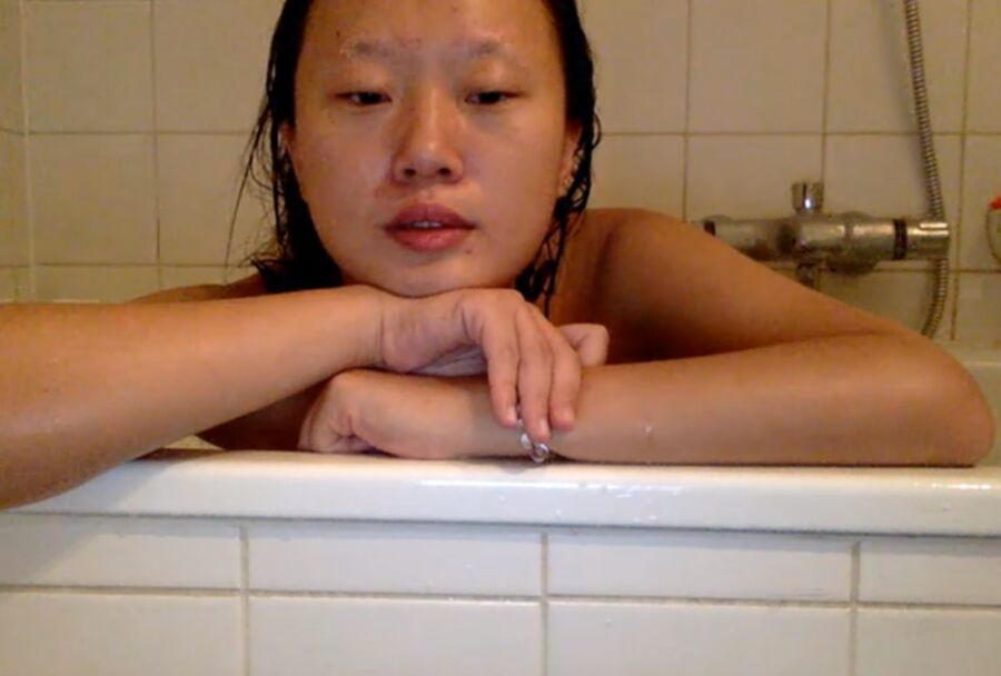 Free porn pics of Xinxin of Beijing China enjoys a Bath 22 of 50 pics