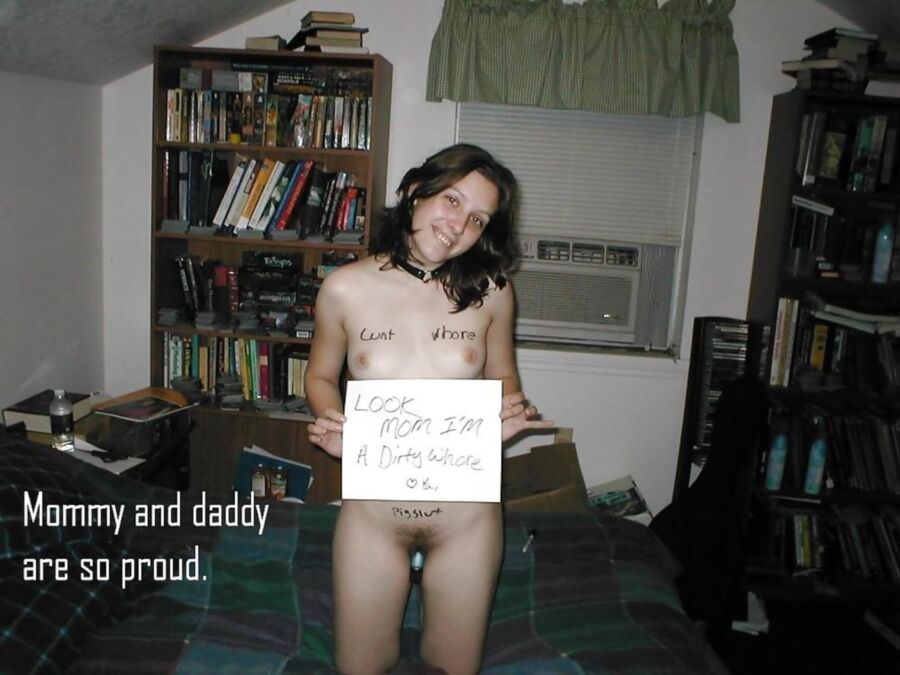 Free porn pics of Sluts Holding Up Signs 7 of 67 pics