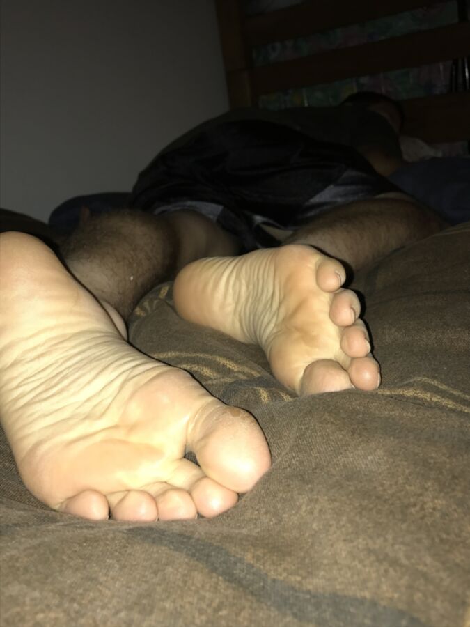 Free porn pics of Sleeping/Candid brothers feet/hands 2 of 11 pics