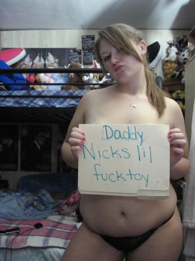 Free porn pics of Sluts Holding Up Signs 1 of 67 pics