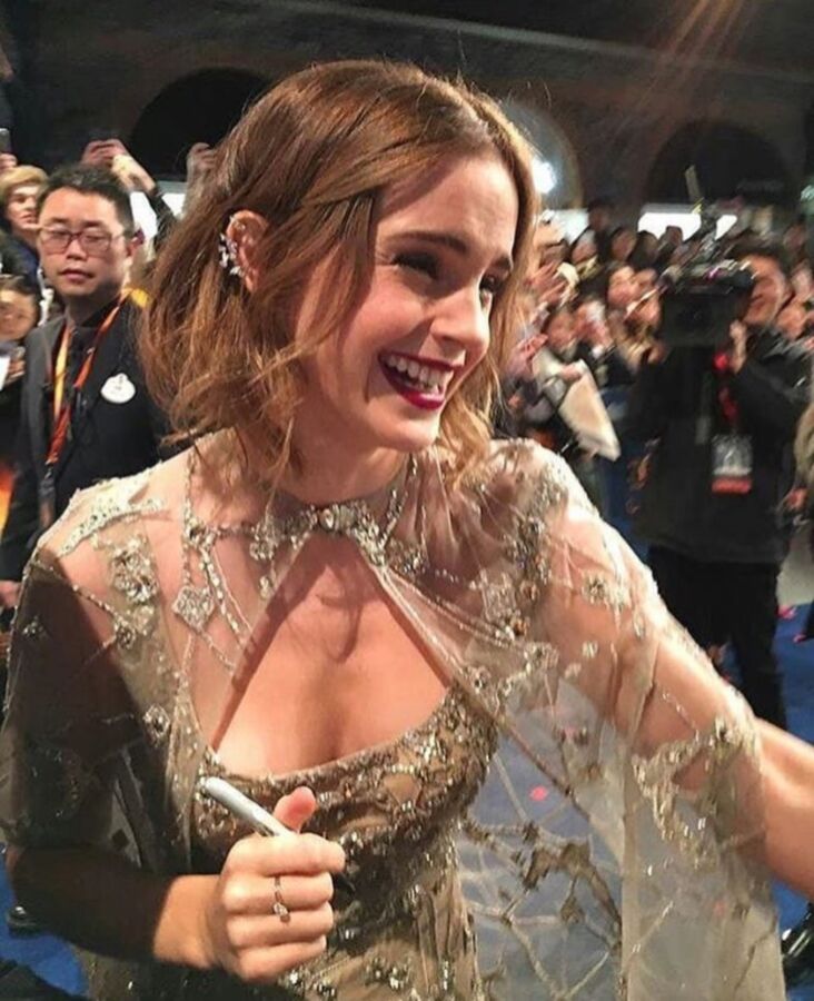 Free porn pics of Emma Watson. Some real photos. 7 of 16 pics