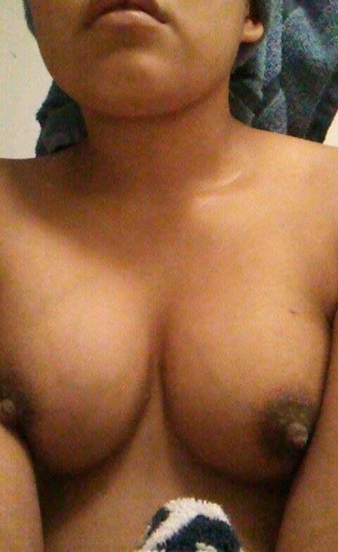 Free porn pics of Native teen tits 5 of 5 pics