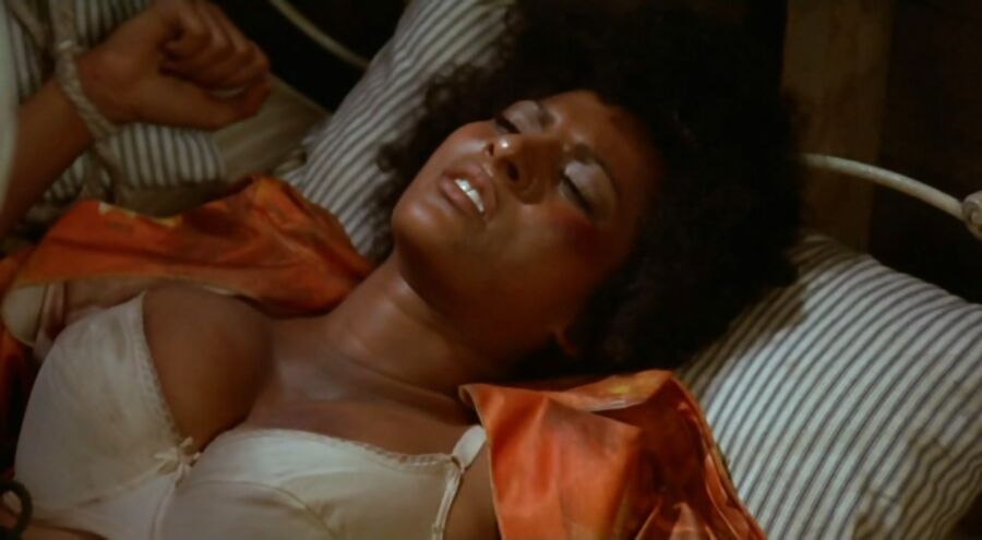 Free porn pics of Pam Grier 11 of 104 pics