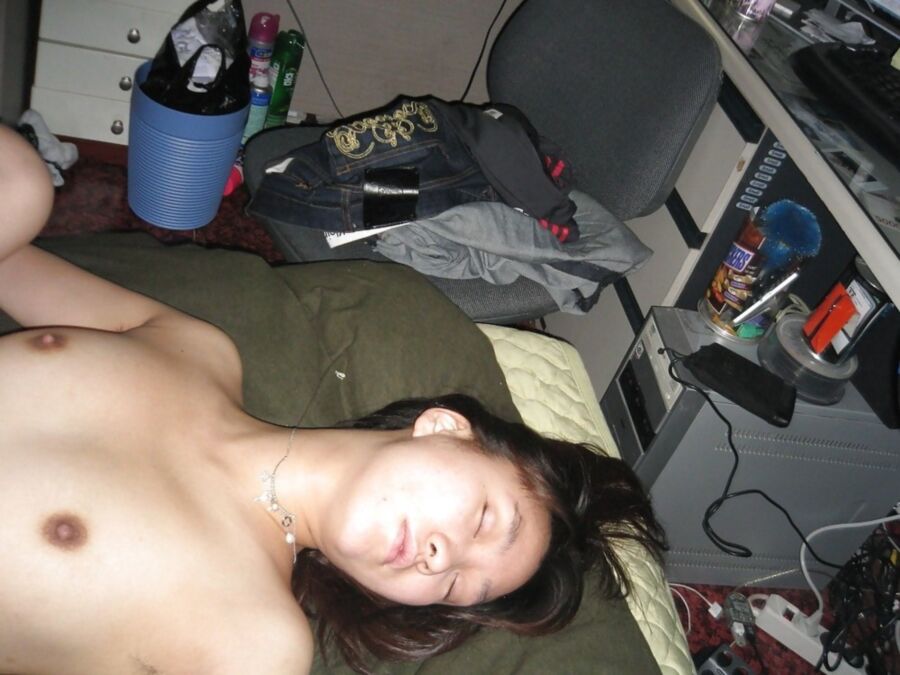 Free porn pics of Drugged Chinese Girls (Internet photo mixed) 1 of 59 pics