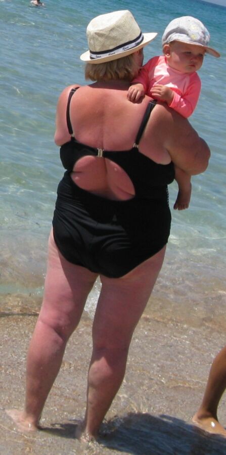 Free porn pics of Huge Tit Granny Beach candid 20 of 25 pics