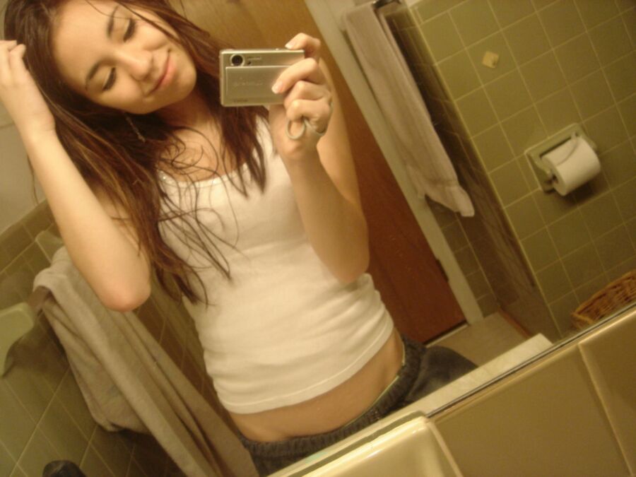 Free porn pics of Sexy Teen Brunette Poses For Selfies 5 of 110 pics