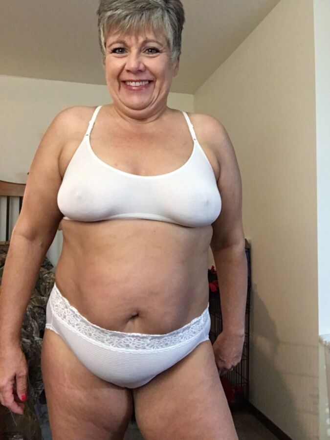 Free porn pics of Mature Lady Shows Off 17 of 56 pics