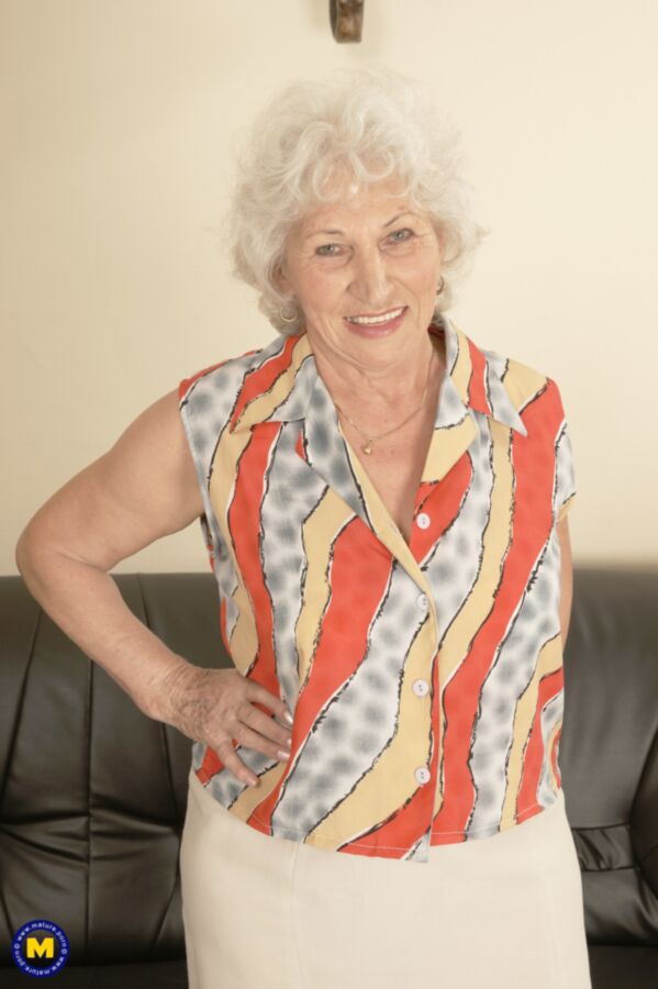 Grannies petite horny solo