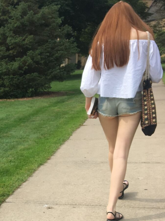 Free porn pics of Daughter dressed like a slut in public 10 of 39 pics