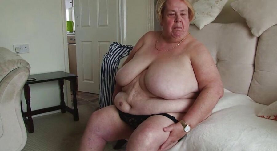 Bodybuilderin Granny Bbw Lutschen