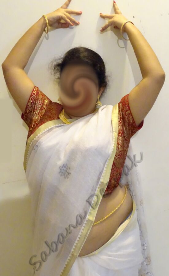 Free porn pics of Indian Wife Shabana 13 of 46 pics