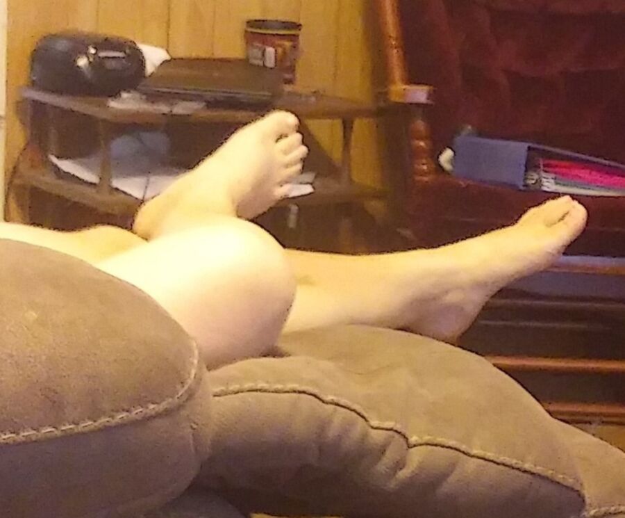 Free porn pics of New Shots Of My Wifes Feet For Your Comments 17 of 29 pics